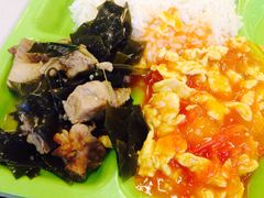 -同济大学本部学苑饮食广场