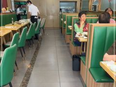 大堂-丛林狼非遗酱骨·现炒餐厅(人民路店)