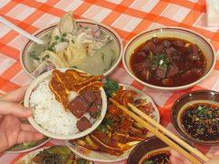 -老方桌烂蹄花川菜馆(九龙坡店)