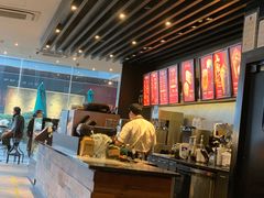 -星巴克臻选(上海长风大悦城店)