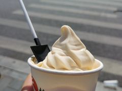豌豆黄味儿冰淇淋-护国寺小吃(地安门店)