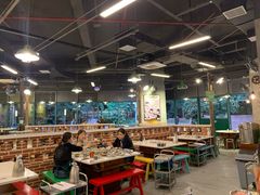 大堂-憨铁匠老火锅(龙岗万科里店)