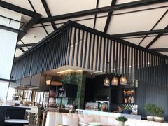 -瑰丽酒店·海吧·天际下午茶·现场DJ·天台酒吧