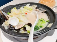 -港丽餐厅(领展购物广场·中关村店)