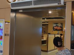 -海底捞火锅(奉化银泰店)