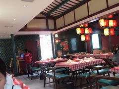 -辣小鲜·南昌大排档(船山路店)