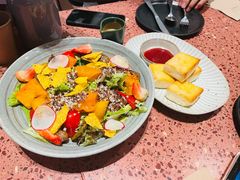 烤南瓜藜麦沙拉-La Terre乐田(万象城店)