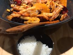 -风光老灶麻辣香锅(大成路翠微百货店)