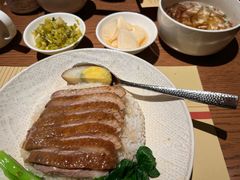 -荣家黄鱼面(前滩太古里店)