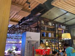 -领鲜活海鲜榴莲自助火锅(东门店)