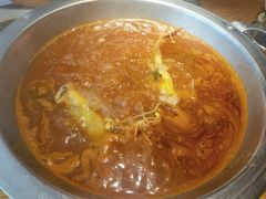 -野山舂·贵州现舂酸汤火锅(鸿通城店)