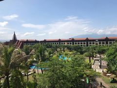 -西双版纳融创皇冠假日度假酒店