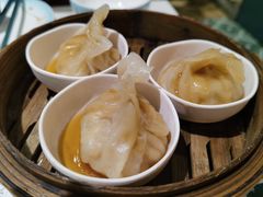 鲍鱼捞汁燕皮虾饺皇-喜势点·糖沙翁手工茶点·本地人茶居(永庆坊店)