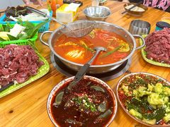 -苗侗地道红酸.酸汤鱼·酸汤牛肉