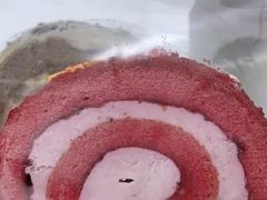 草莓红丝绒卷-星巴克(金华义乌颐和店)