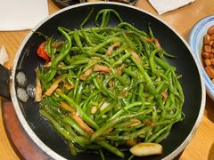 -海派美食·家宴海鲜青岛菜·石锅鲽鱼头(东方城店)