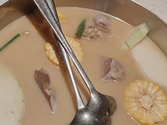 -肥仔文澳门猪骨煲(南京西路店)