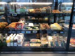 面包甜点陈列柜-星巴克(青浦宝龙店)