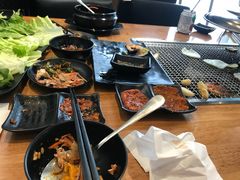 -肉甲韩国木炭烤肉(新壹街1店)
