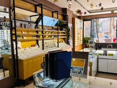 -精益眼镜(建三店)