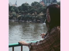 -泉城欧乐堡戏水湾艺术养生温泉