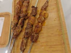 -乡村馕坑肉·烧烤·新疆菜·本地人更爱吃(阿勒泰首店)