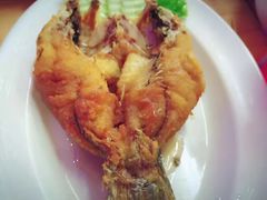 -J Daeng Seafood