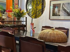 -Cuc Gach Quan Restaurant