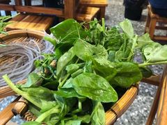 -阿婆情腊排骨火锅(金虹路店)