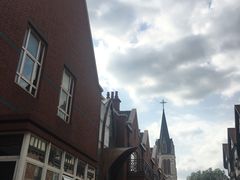 -钟书阁(松江泰晤士小镇店)