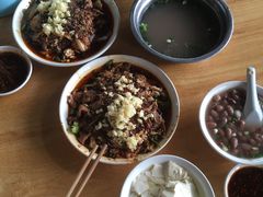 -赵姐猪耳朵饭店