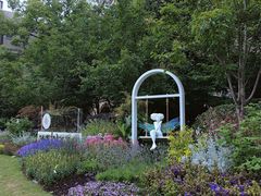 -常熟路(地铁站)