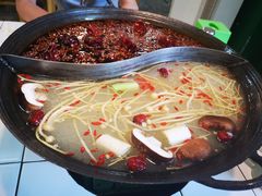 -石灰市老火锅(北滨路店)
