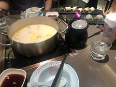 -捞王锅物料理(上海世茂广场店)