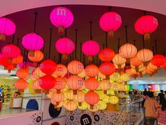 -m豆巧克力世界(上海世茂广场店)