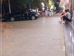 -甘家口大厦-停车场