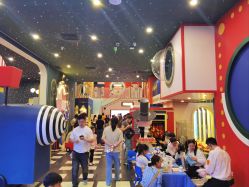 -MELAND CLUB亲子乐园·派对·餐厅(北京芳圆里ID MALL店)