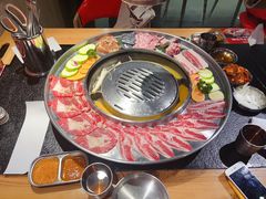 -哈哈碳都·牛肋条无限自助烤肉(宝龙店)