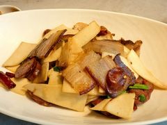 笋子炒腊肉-柴门头啖汤·经典川菜·慢火汤品(锦城万达店)