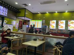 -龙记桂林米粉(财满街店)
