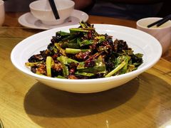 大香菜拌鸡脚-赤宴·川菜(玉林店)