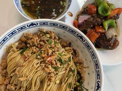 -鲁达面馆本帮风味(共康东路店)