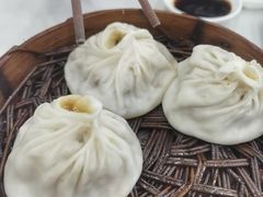 -老西白点心店