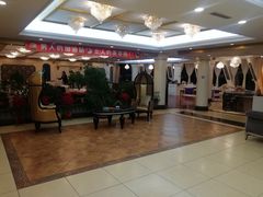 -皇冠明珠鱼翅楼(水上公园店)