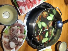 -大众跷脚牛肉馆·非遗传承单位(峨眉山店)