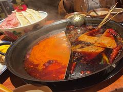 -周小明火锅(黑金冠社区店)