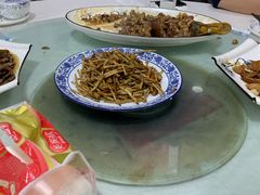 野芦蒿炒臭干-广迎居老正兴菜馆