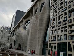 -上海喜玛拉雅酒店-停车场