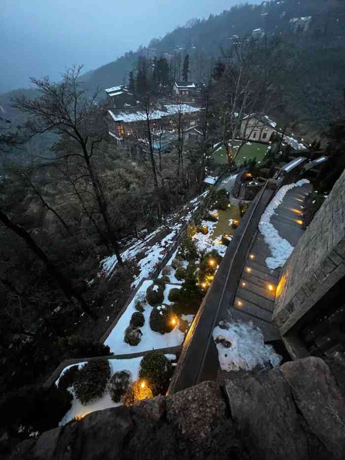 裸心堡酒店-"大概在14年 考察莫干山的民宿发展情况,.