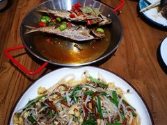 -东来菜馆•手抓海鲜家常菜•海鲜锅贴(鸽子窝店)
